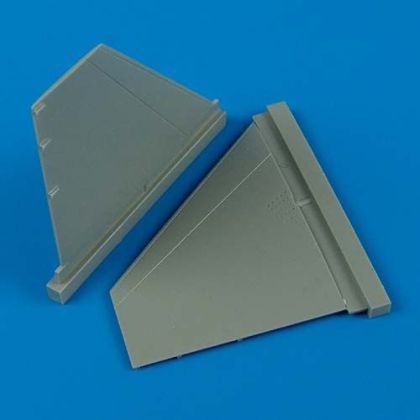 1:48 F-16 Block 5-10 floating elevator