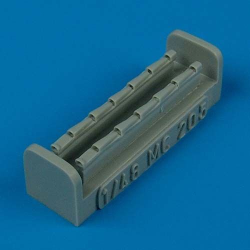 1:48 Macchi C. 205 exhaust