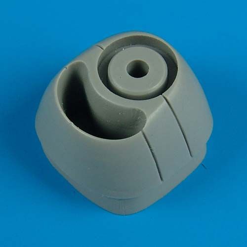 1:48 Fairchild Au-23A correct cowling