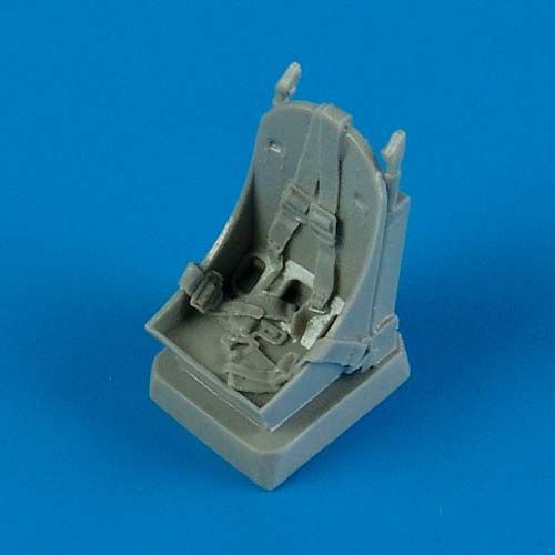 1:48 P-39 Airacobra seat with seatbelts