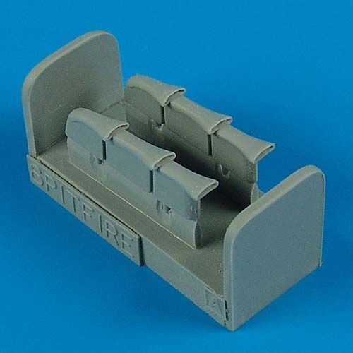 1:48 Spitfire Mk.I/la/lla exhaust - fishtail