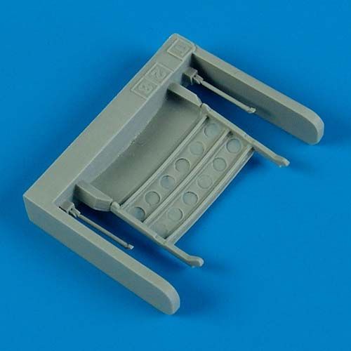 1:48 T-28 Trojan airbrake