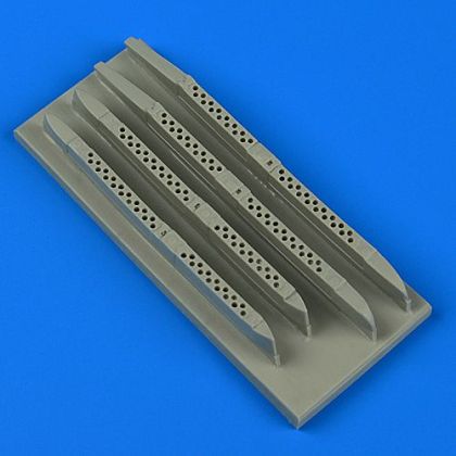 1:48 Su-22M4 fitter flares