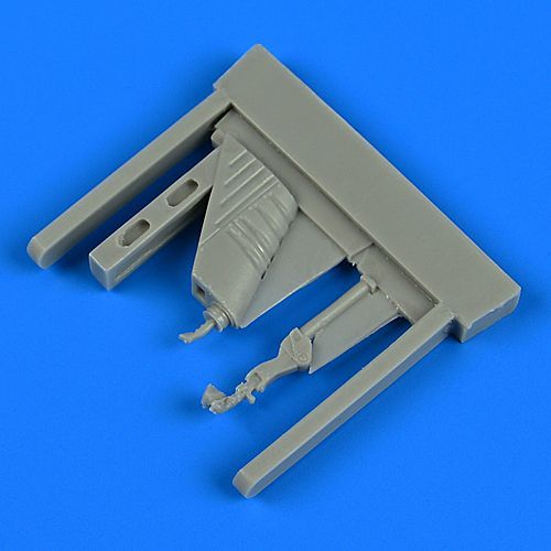 1:48 Tornado IDS control lever