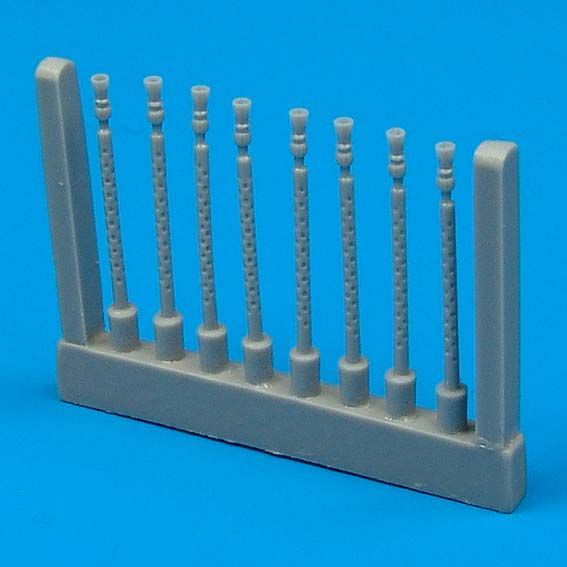 1:72 Lancaster gun barrels round perforated