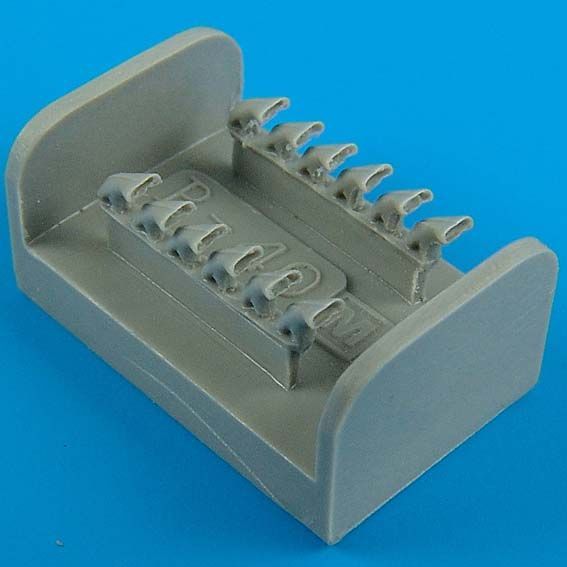 1:72 P-40M/N exhaust