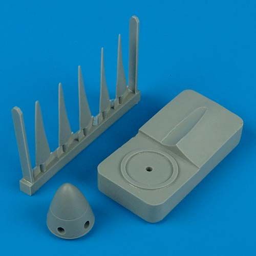1:72 Spitfire Mk. XIV propeller w/tool