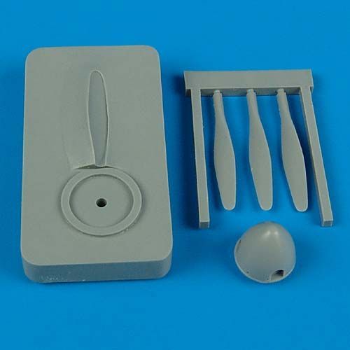 1:72 Spitfire Mk.I De Havilland propeller w/tool