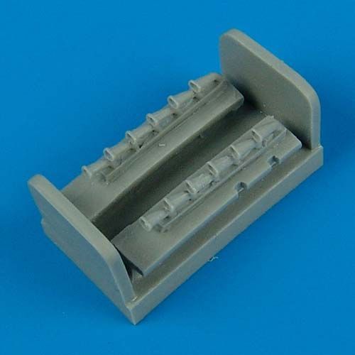 1:72 Hawker Typhoon exhaust