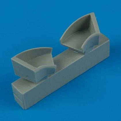 1:72 P-47 Thunderbolt intercooler exhaust