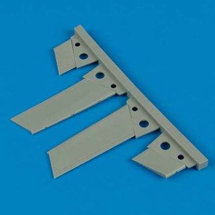 1:72 F-8 Crusader flaps