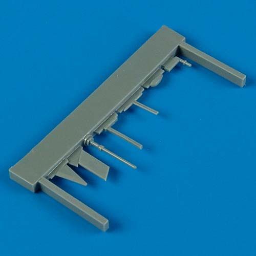 1:72 F9F-2 Panther pitot tube, antennas