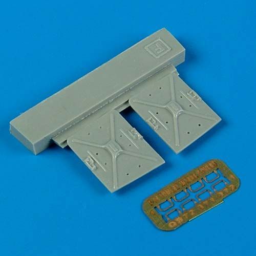 1:72 F-14 Tomcat air intake covers