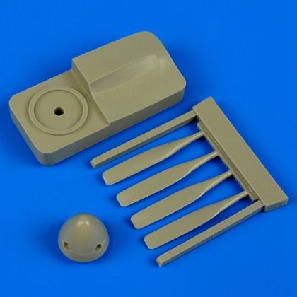 1:72 P-51D/K Mustang propeller w/tool