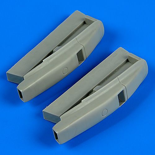 1:72 Douglas C-47 Skytrain air intakes