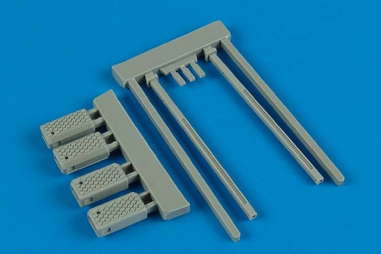 1:32 Navy Wheel Chock NWC-4/5 - early production