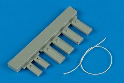 1:48 U.S.A.F. wheel chock with nylon thread