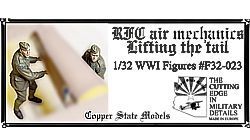 1:32 RFC Air Mechanics lifting the tail