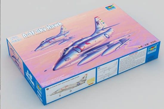 1:32 A-4F Sky hawk