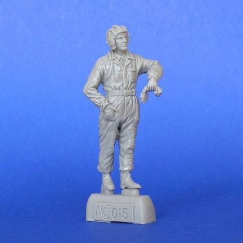 1:35 WWII Soviet Tank Crew #4 - Resin Figure