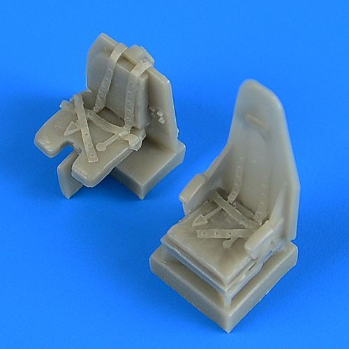 1:72 Mosquito seats with safety belts