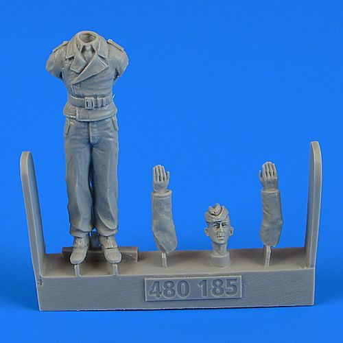 1:48 German WWII Tank crew - Trooper C
