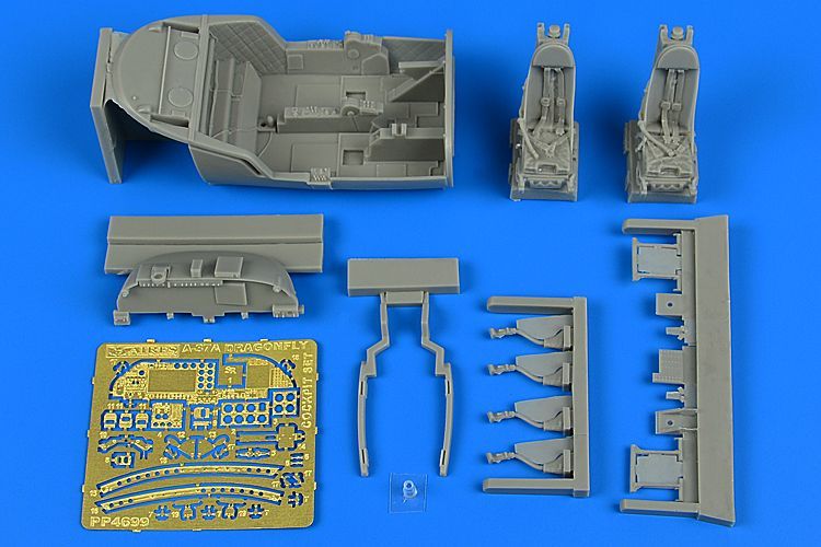 1:48 A-37A Dragonfly cockpit set