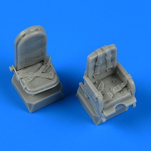 1:72 Junkers Ju 52 seats with safety belts