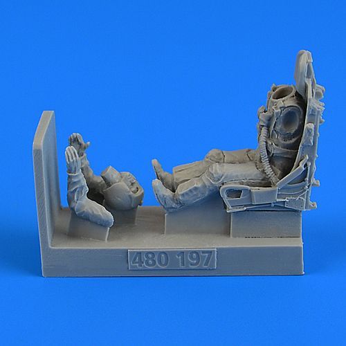 1:48 USAF Fighter Pilot with ejection seat for F-100C/D