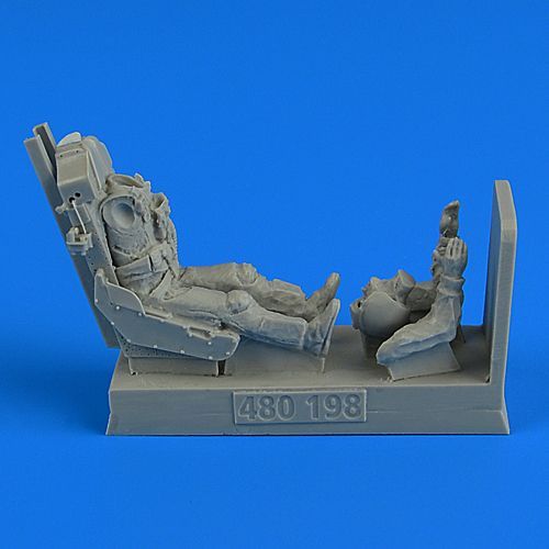 1:48 USAF Fighter Pilot with ejection seat for F-5E