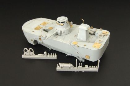 1:72 Type 2 Ka-Mi w/Floating Pontoon (Dragon)