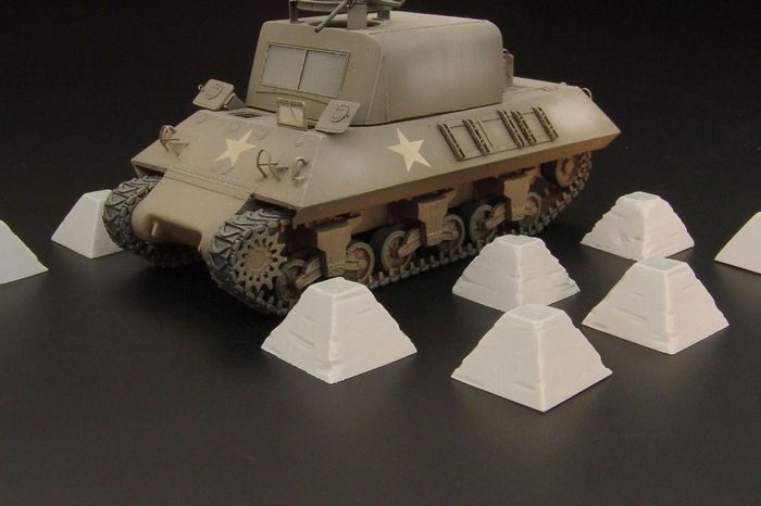 1:72 Dragon’s Teeth tank traps