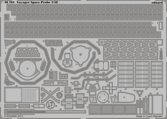 1:48 Voyager Space Probe  1/48