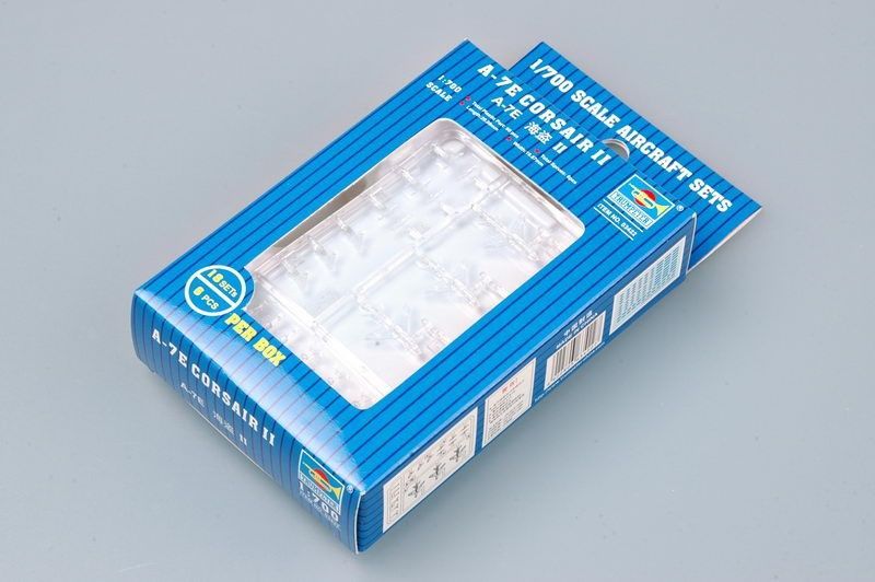 1:700 A-7E CORSAIR II
