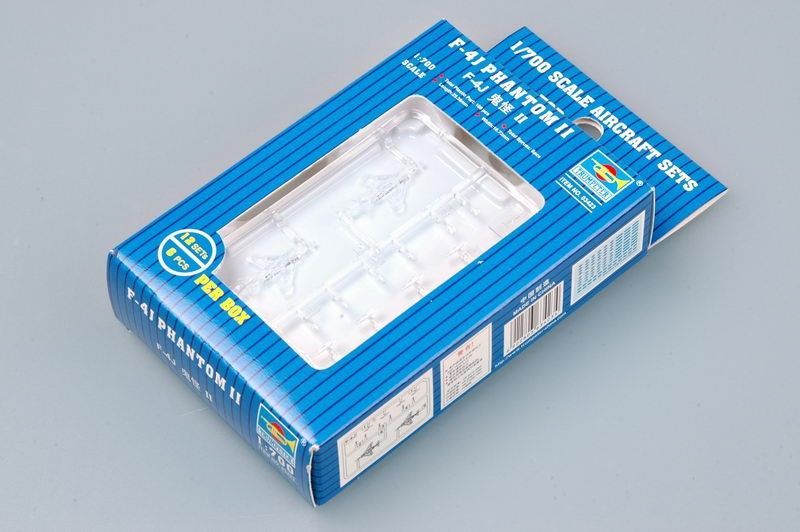 1:700 F-4J PHANTOMS II