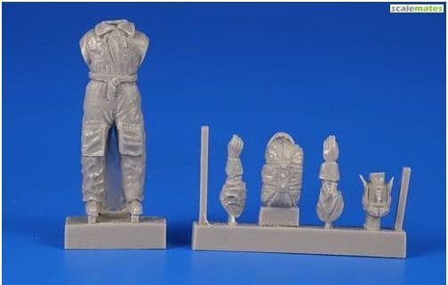 1:48 Czechoslovak Pilot (1938) with a Parachute