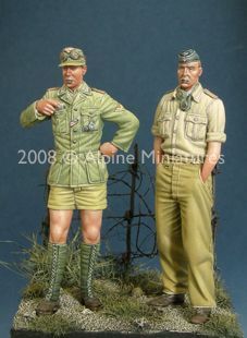 1:35 German DAK Panzer Crew Set (2 figs)