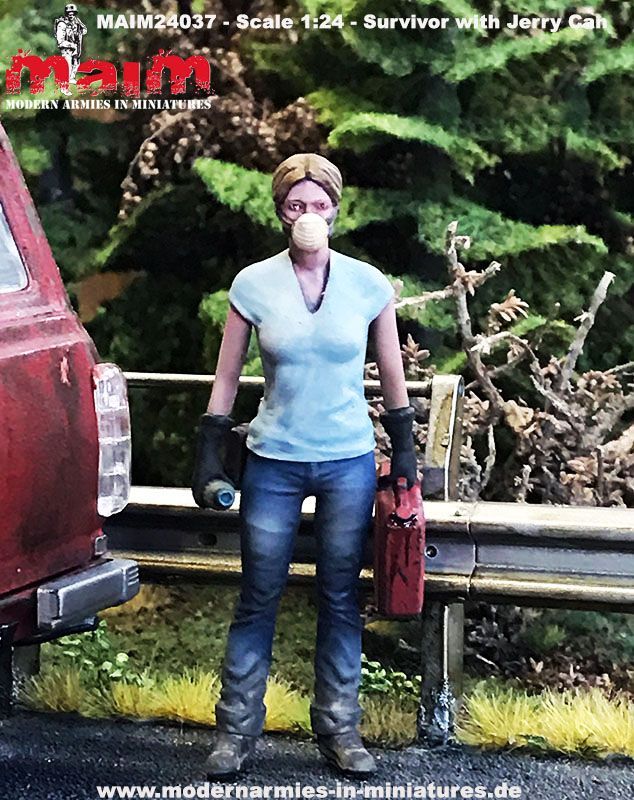 1:24 Post Apocalyptic Woman with jerry can #1