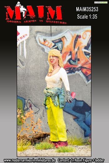 1:35 Graffiti Painter #3 (Includes Ladder)