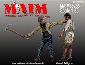 1:35 Survivor vs. Zombie - 