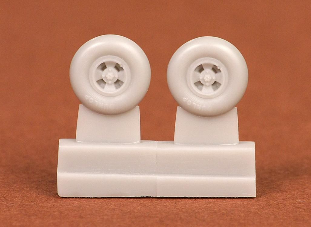 1:72 Spitfire wheel set (4-spoke)
