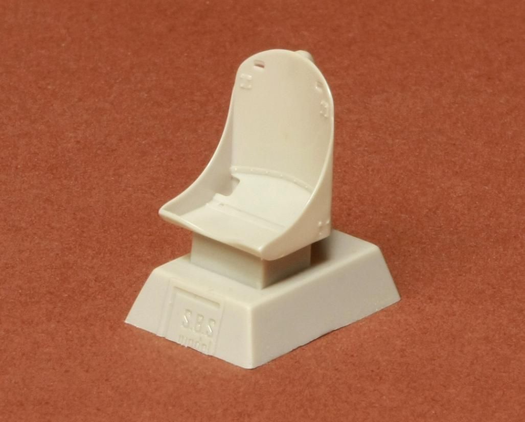 1:48 F6F Hellcat Seat without harness (x2)