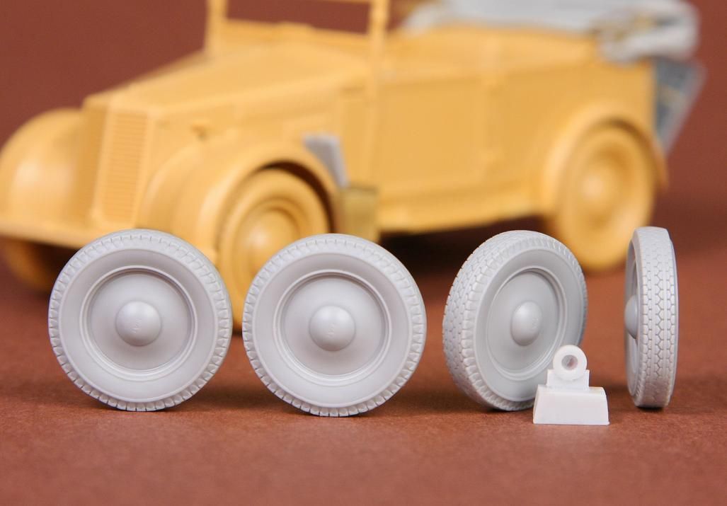 1:35 508 CM Coloniale wheel set