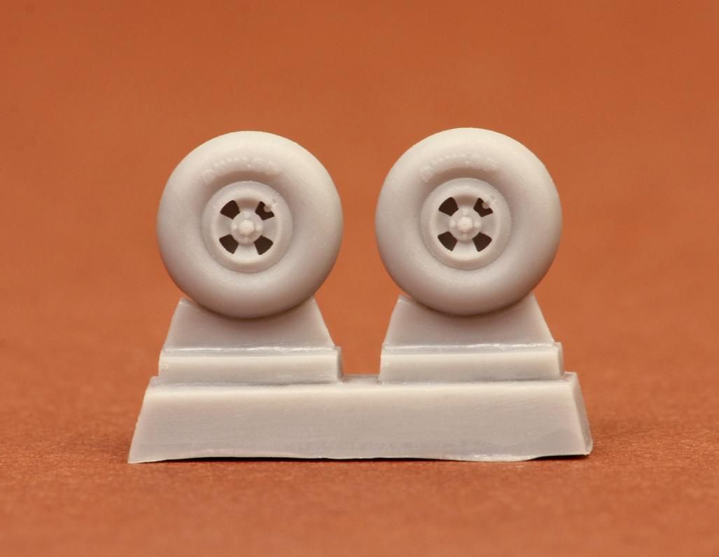 1:72 Hawker Hurricane wheels (4-spoke)