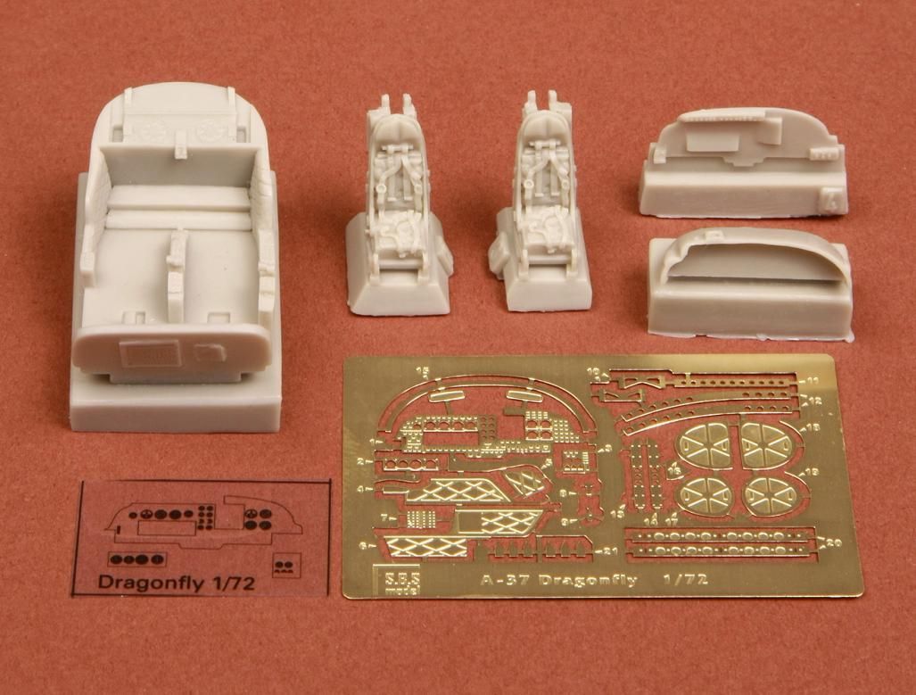 1:72 A-37 Dragonfly cockpit set