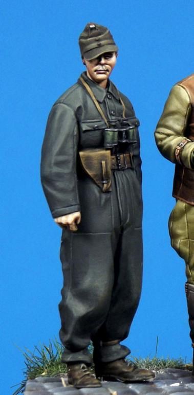 1:35 Hungarian SPG Officer