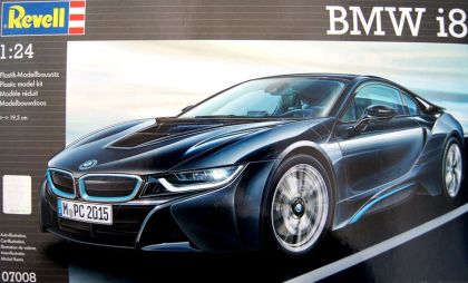 1:24 BMW i8