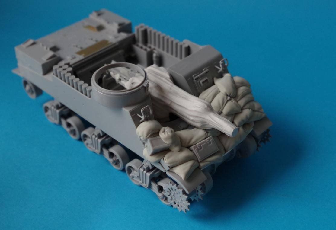 1:35 Sand Armor for M7 “Priest”