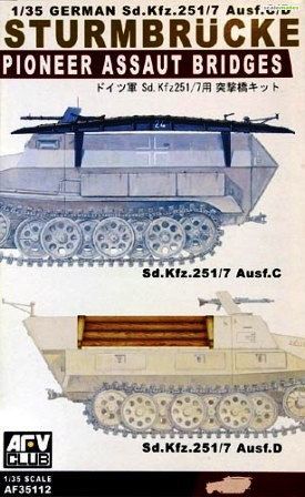 1:35 German Sd.Kfz.251/7 Ausf. C/D Sturmbrďż˝cke Pioneer Assaut Bridges