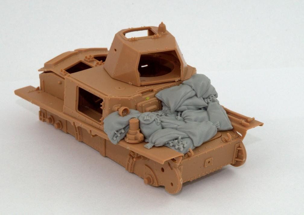 1:35 Sand Armor for Italian L6/40 tank